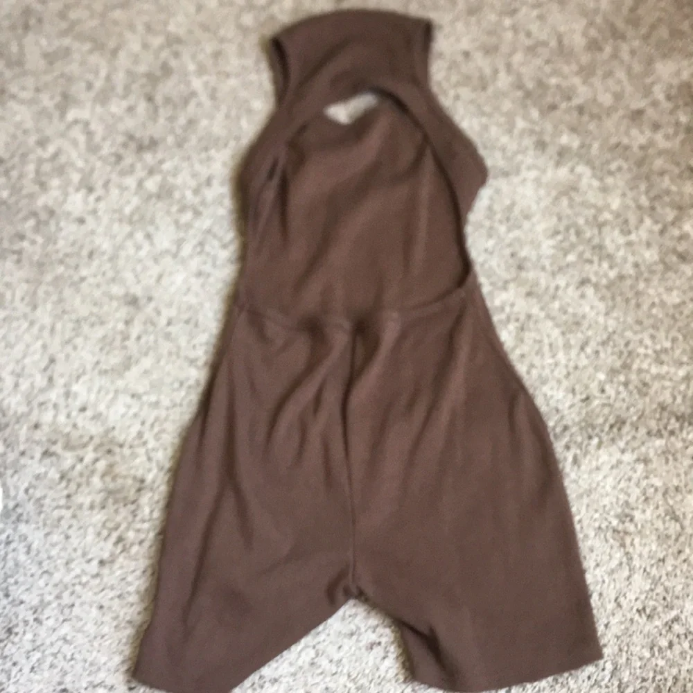 Fashion nova romper - Picture 4 of 5